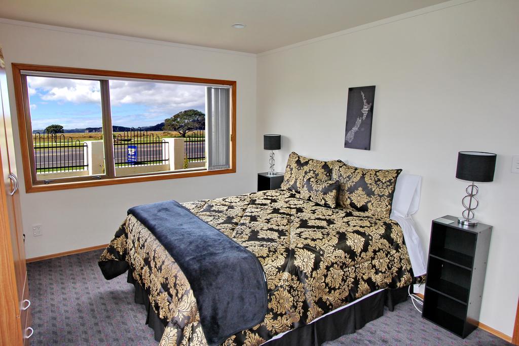 Absolute Beachview B & B Whitianga Oda fotoğraf